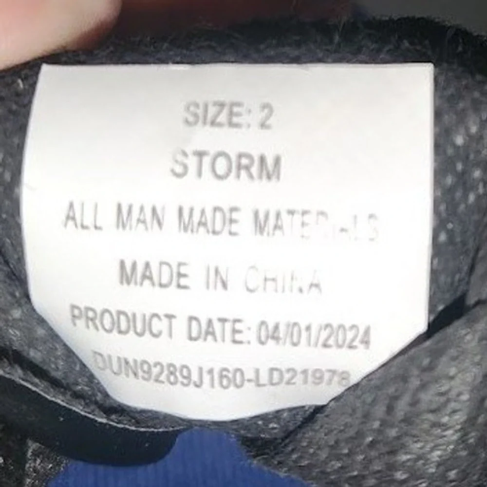 Storm Youth Soccer Cleats Blue Black Lime Green Size 2 DUN9289J160-LD21978